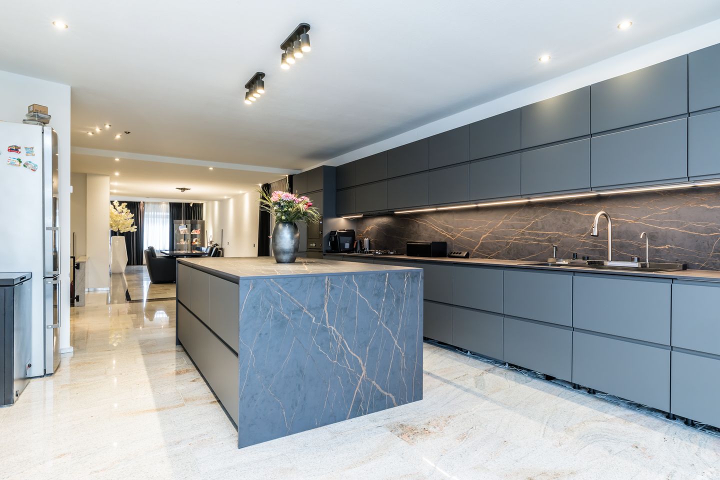 Foto 19 van Schaesbergerstraat 87