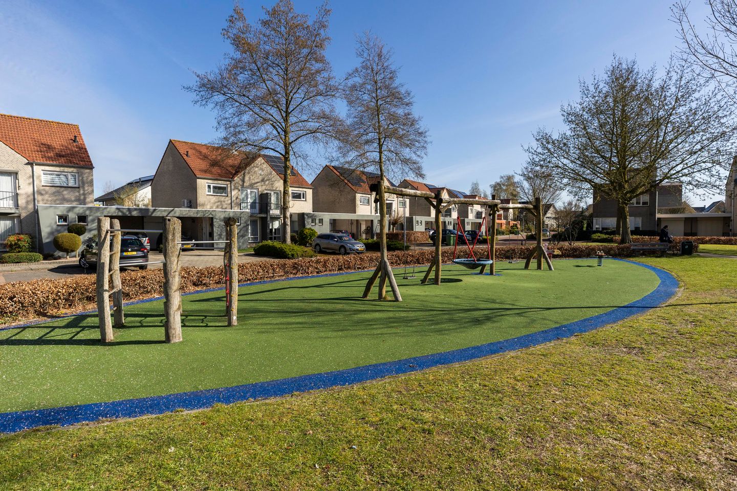 Photo 44 of Reiger 3