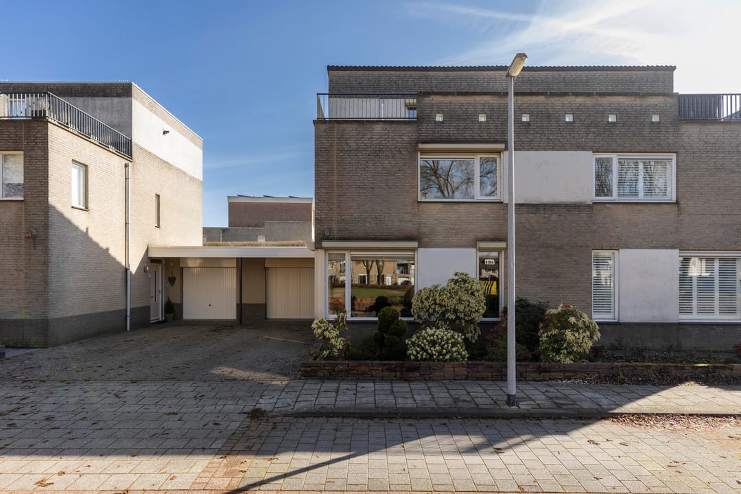 Photo 41 of Reiger 3