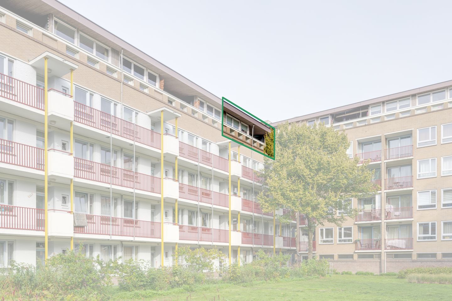 Photo 5 of Aalbersestraat 242-A