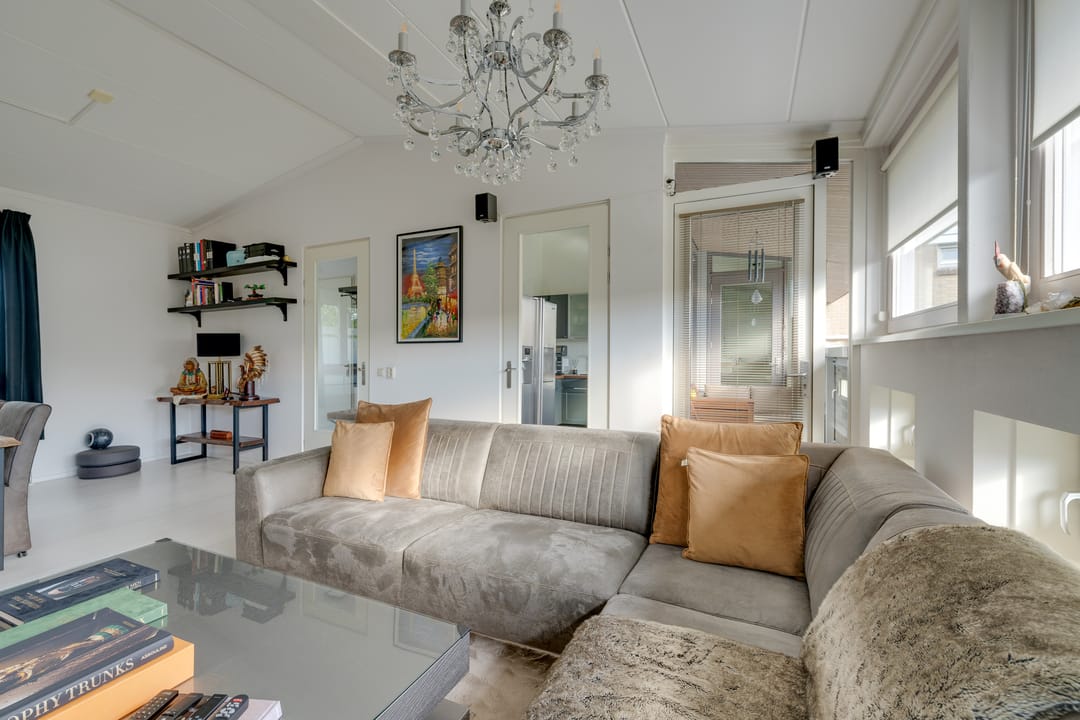 Photo 13 of Aalbersestraat 242-A