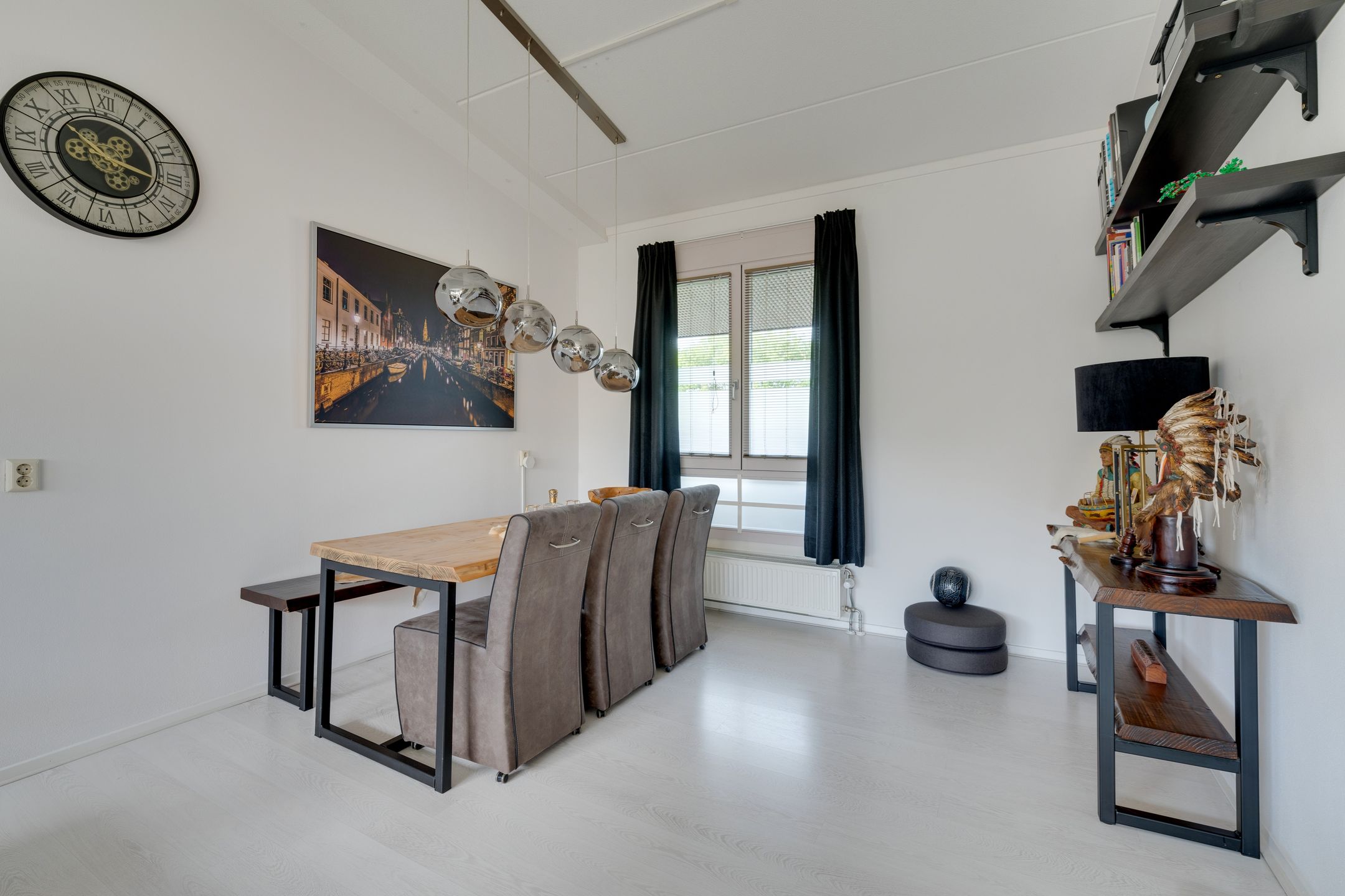 Photo 3 of Aalbersestraat 242-A