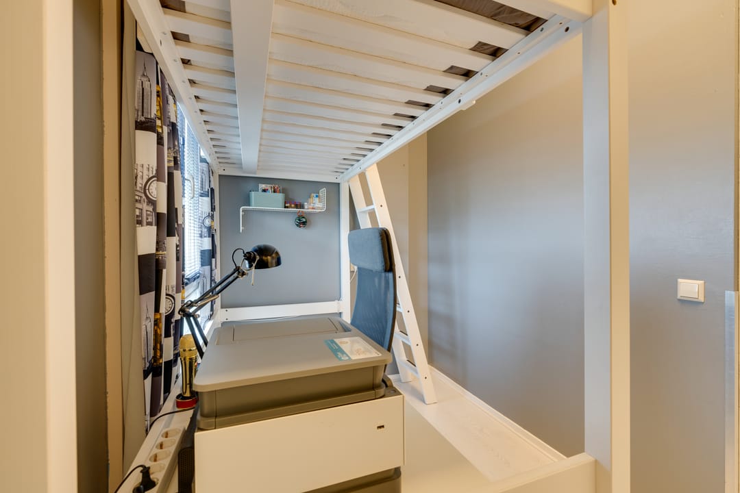 Photo 37 of Aalbersestraat 242-A