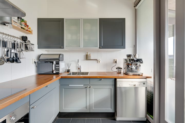 Photo 4 of Aalbersestraat 242-A