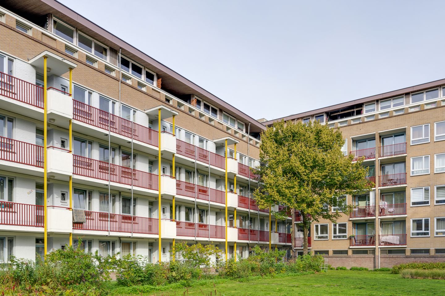 Photo 44 of Aalbersestraat 242-A