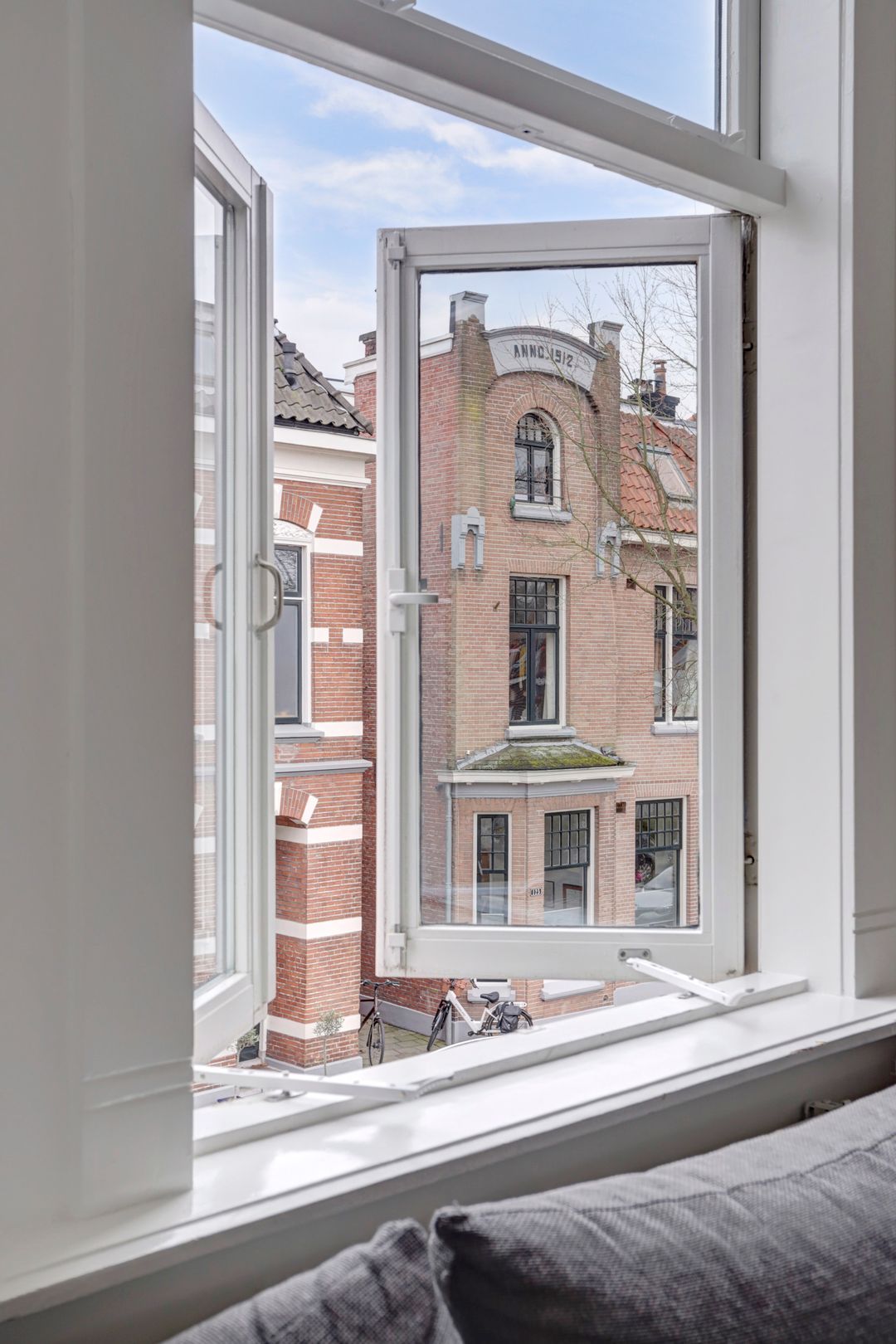 Photo 23 of Emmastraat 134