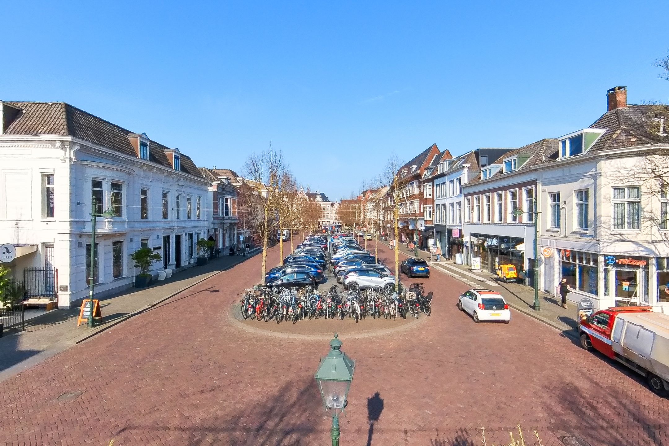 Photo 54 of Godevaert Montensstraat 22