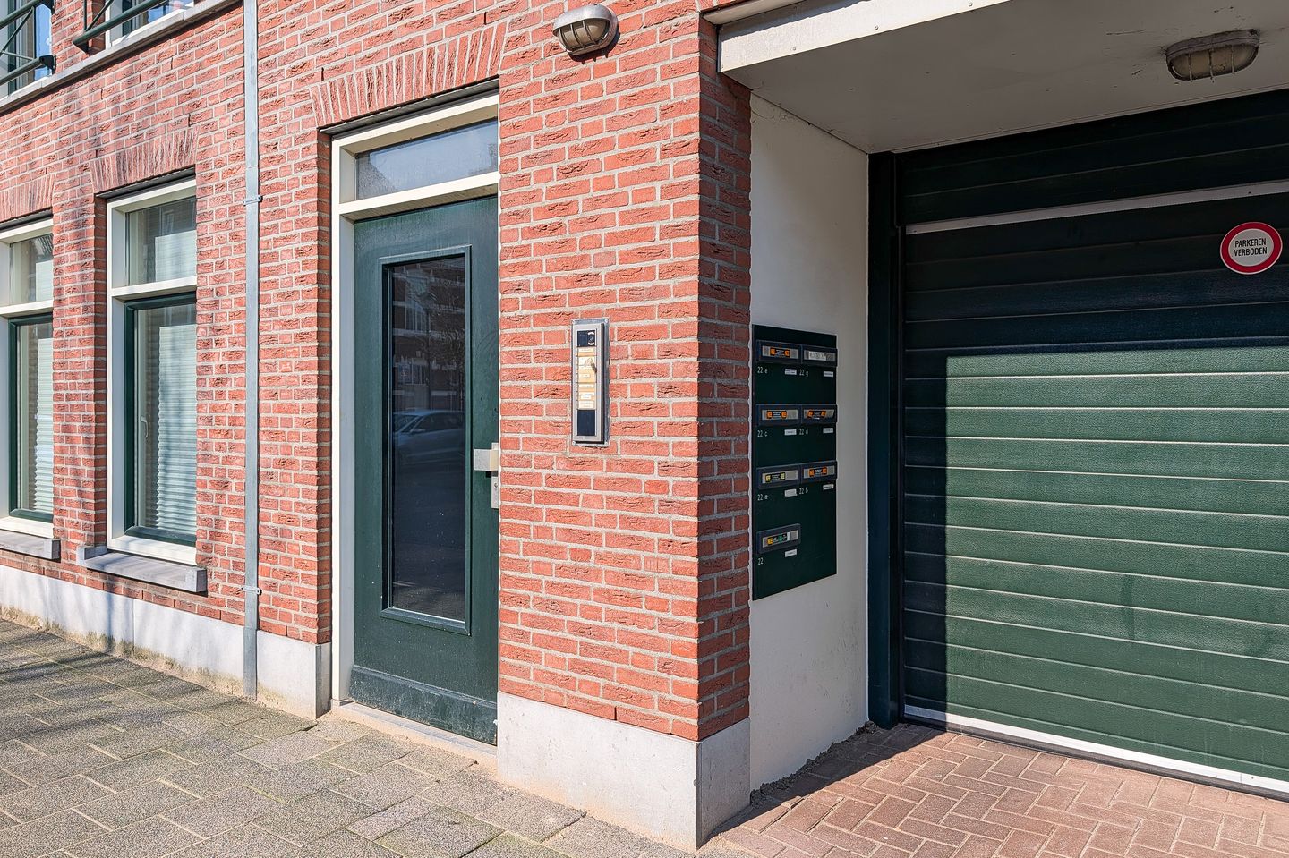 Photo 10 of Godevaert Montensstraat 22