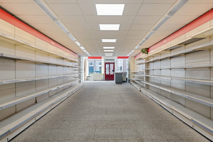Tussenwoning te koop: Rogstraat 18, Grave