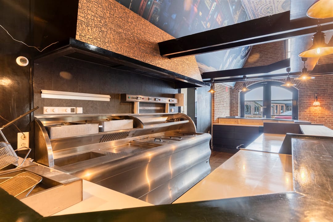 Photo 32 of Reethsestraat 2