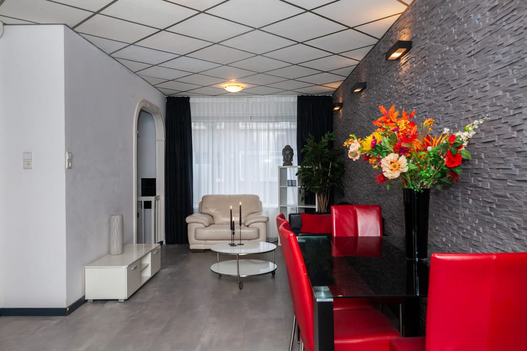 Photo 8 of Walchersestraat 14-A