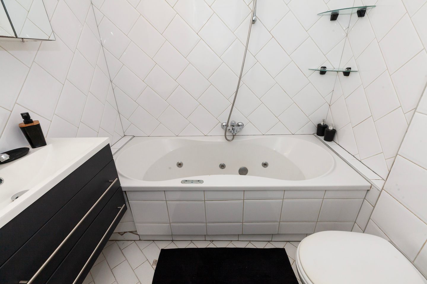 Photo 14 of Walchersestraat 14-A