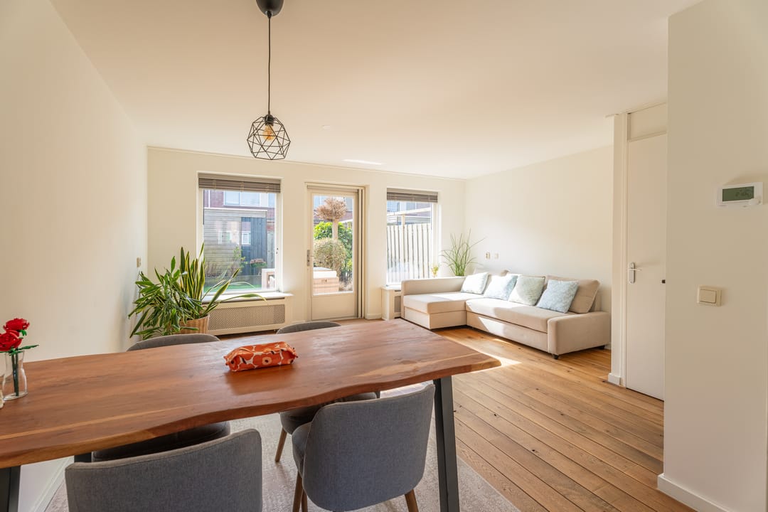 Photo 8 of Abraham van Lindenstraat 28