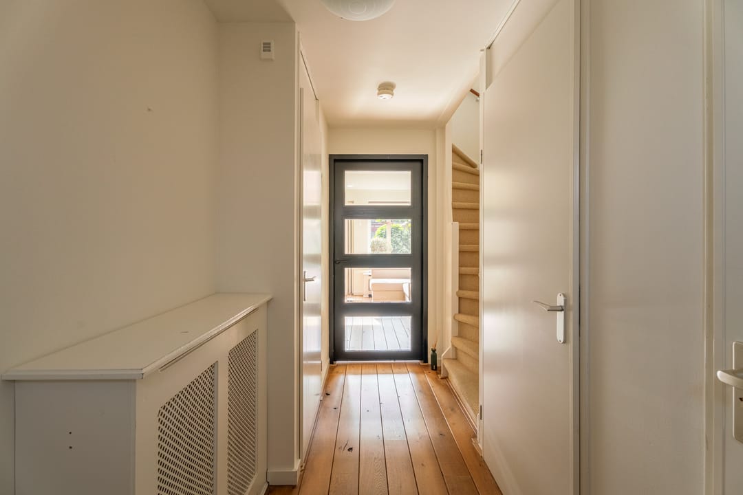 Photo 11 of Abraham van Lindenstraat 28