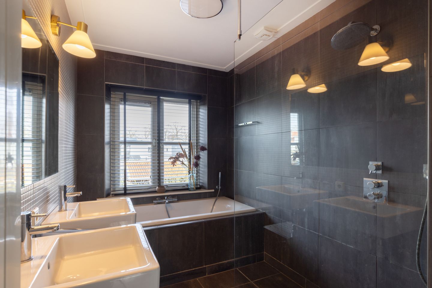 Foto 19 van Cartier van Disselstraat 21