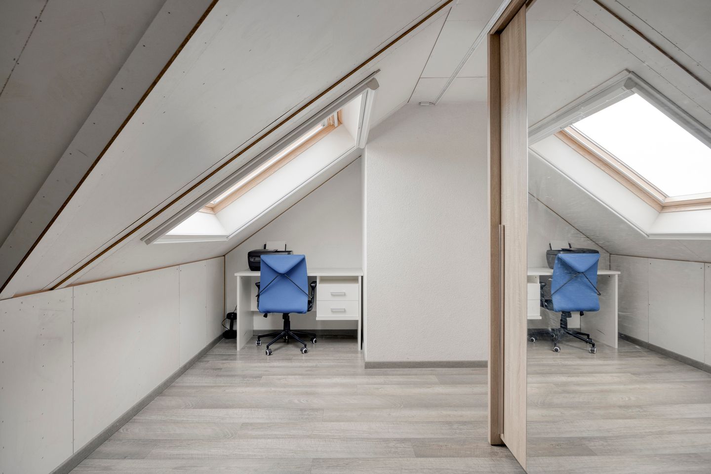 Foto 29 van Libel 26