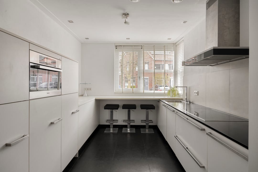 Foto 13 van Libel 26