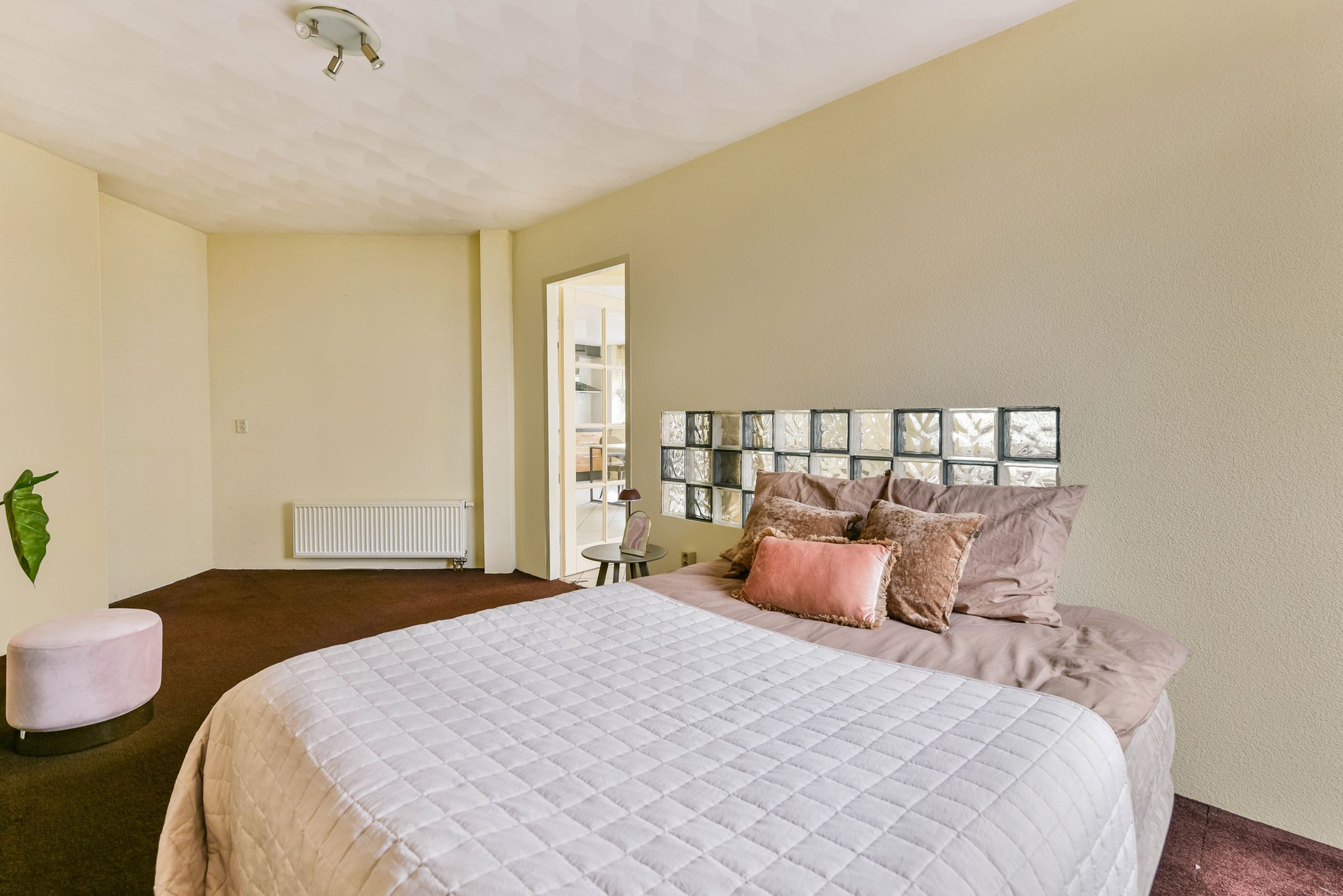 Foto 9 van De Vergulde Wagen 48