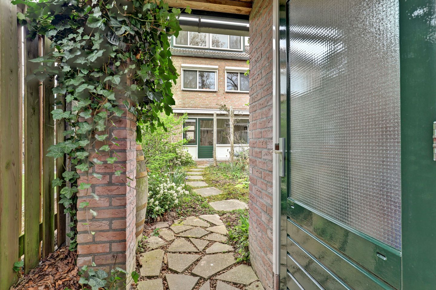 Foto 19 van Meester Boutenstraat 17
