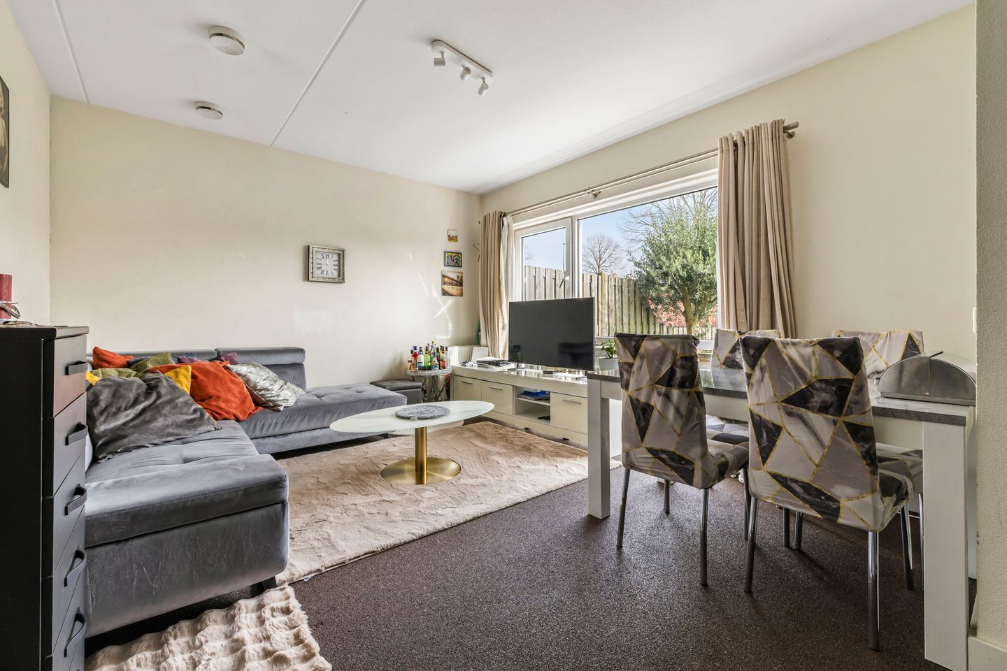 Foto 4 van Tempo Doeloestraat 172