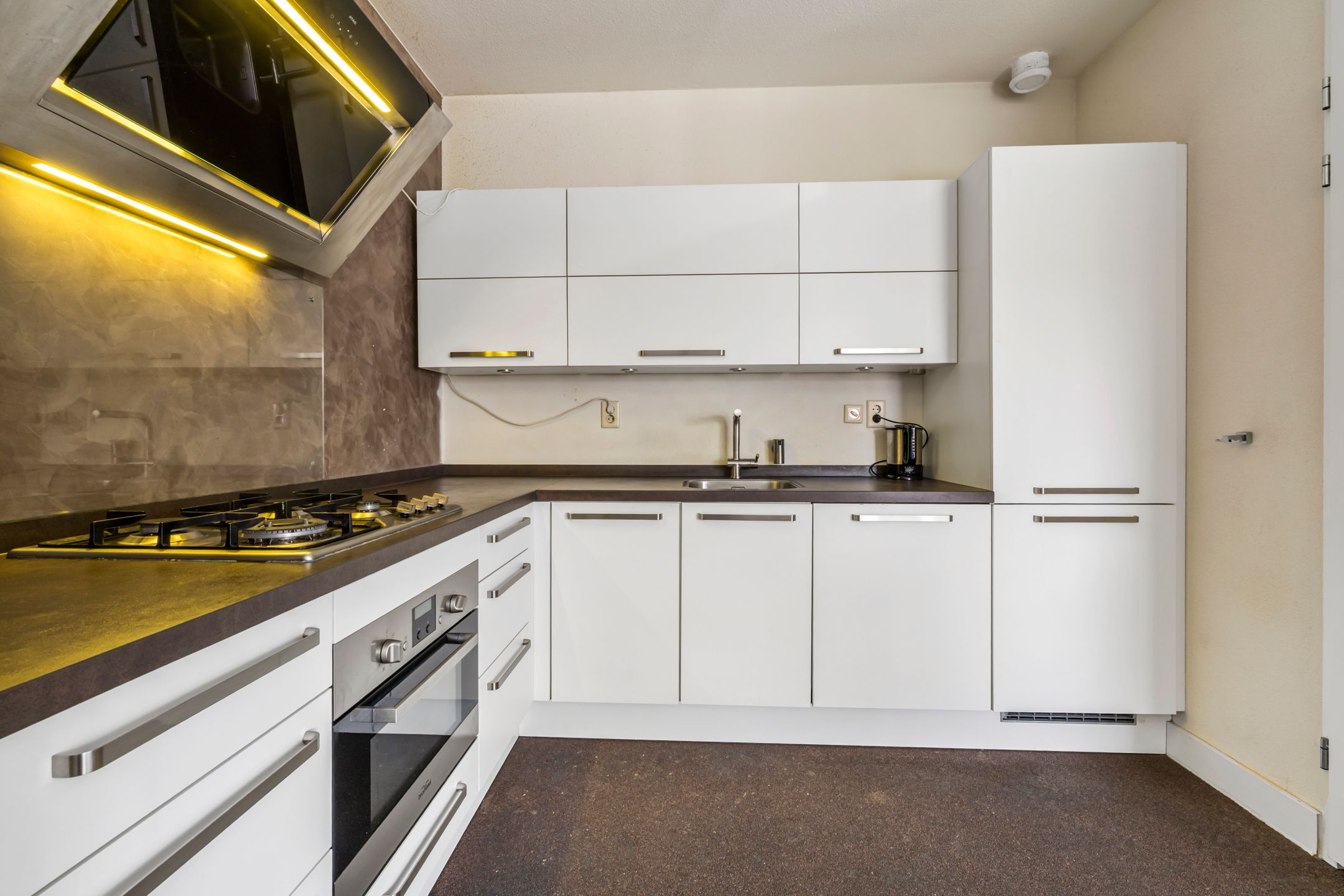 Foto 9 van Tempo Doeloestraat 172