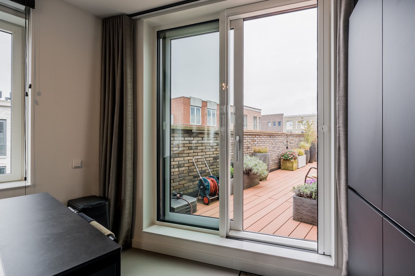 Foto 14 van Charley Tooropgracht 199