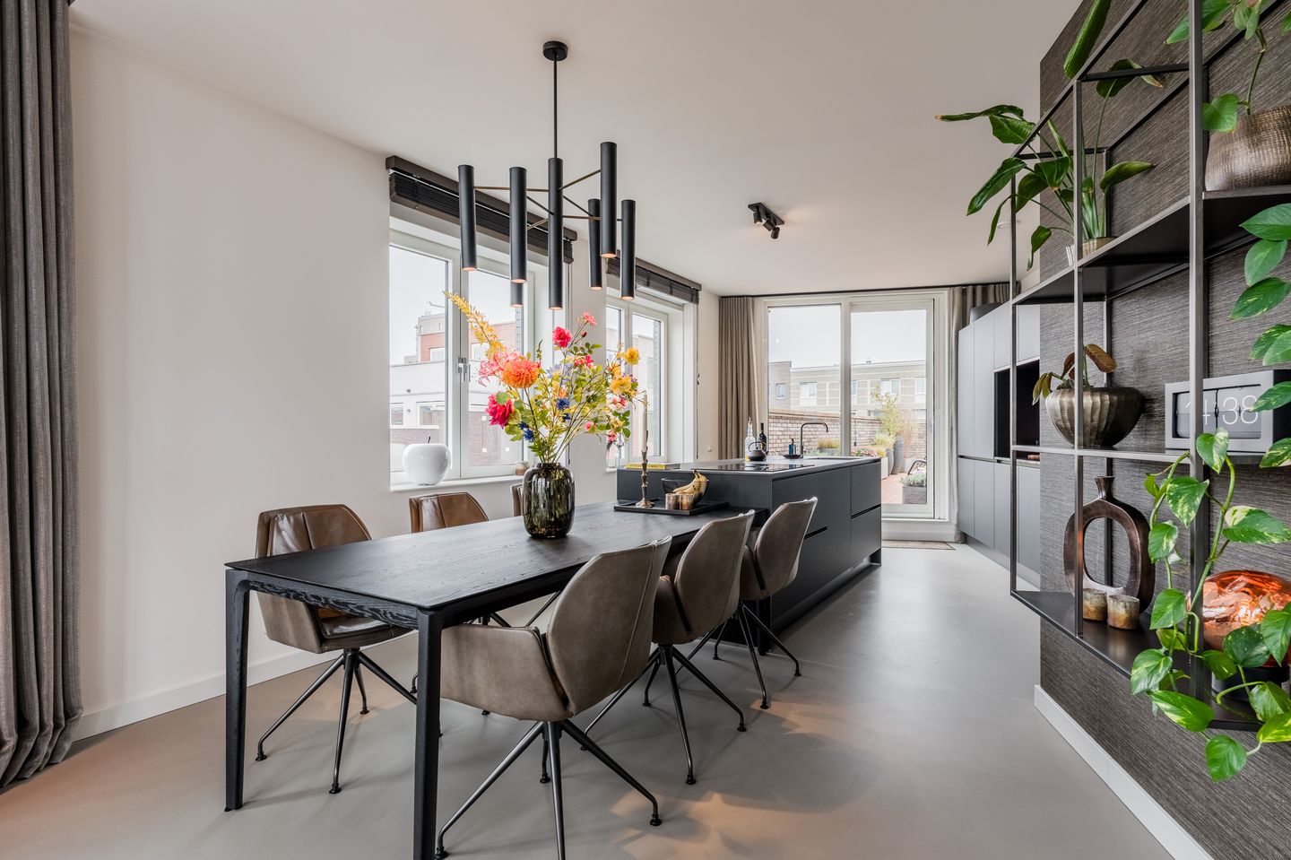 Foto 10 van Charley Tooropgracht 199