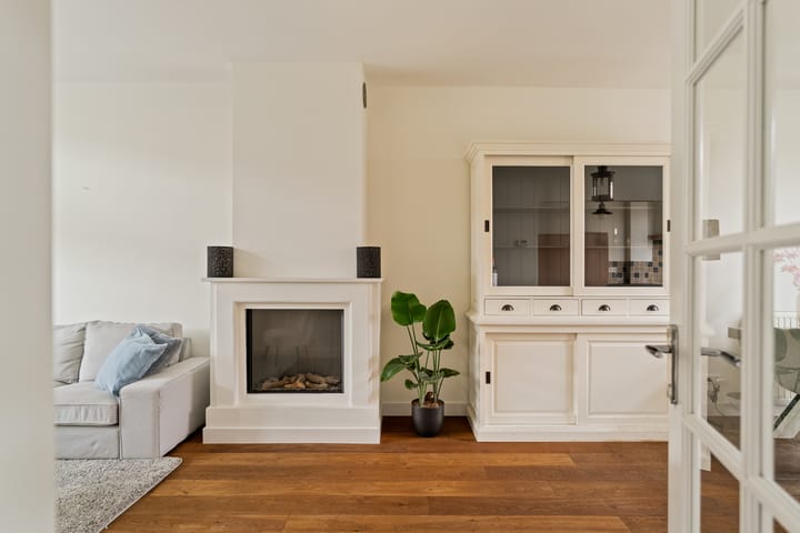 Photo 4 of Quarles van Uffordstraat 40