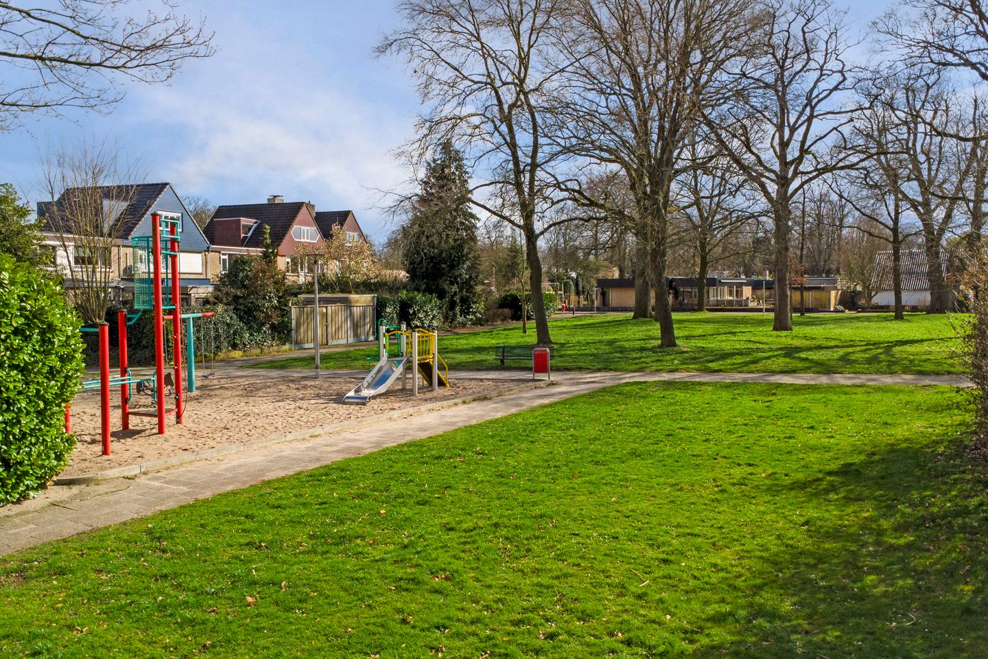 Foto 50 van Brucknerlaan 2