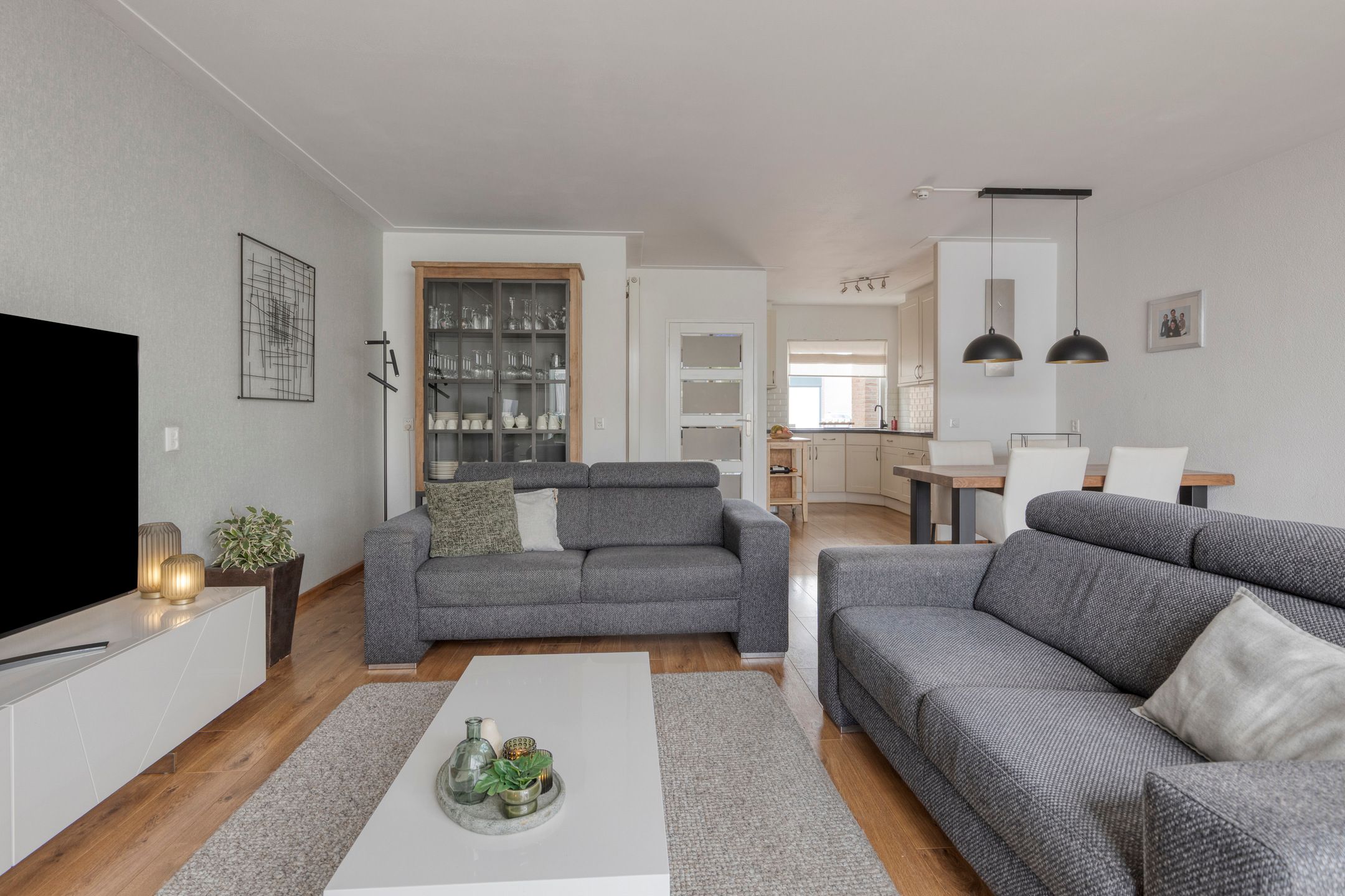 Foto 18 van Belfeldstraat 2