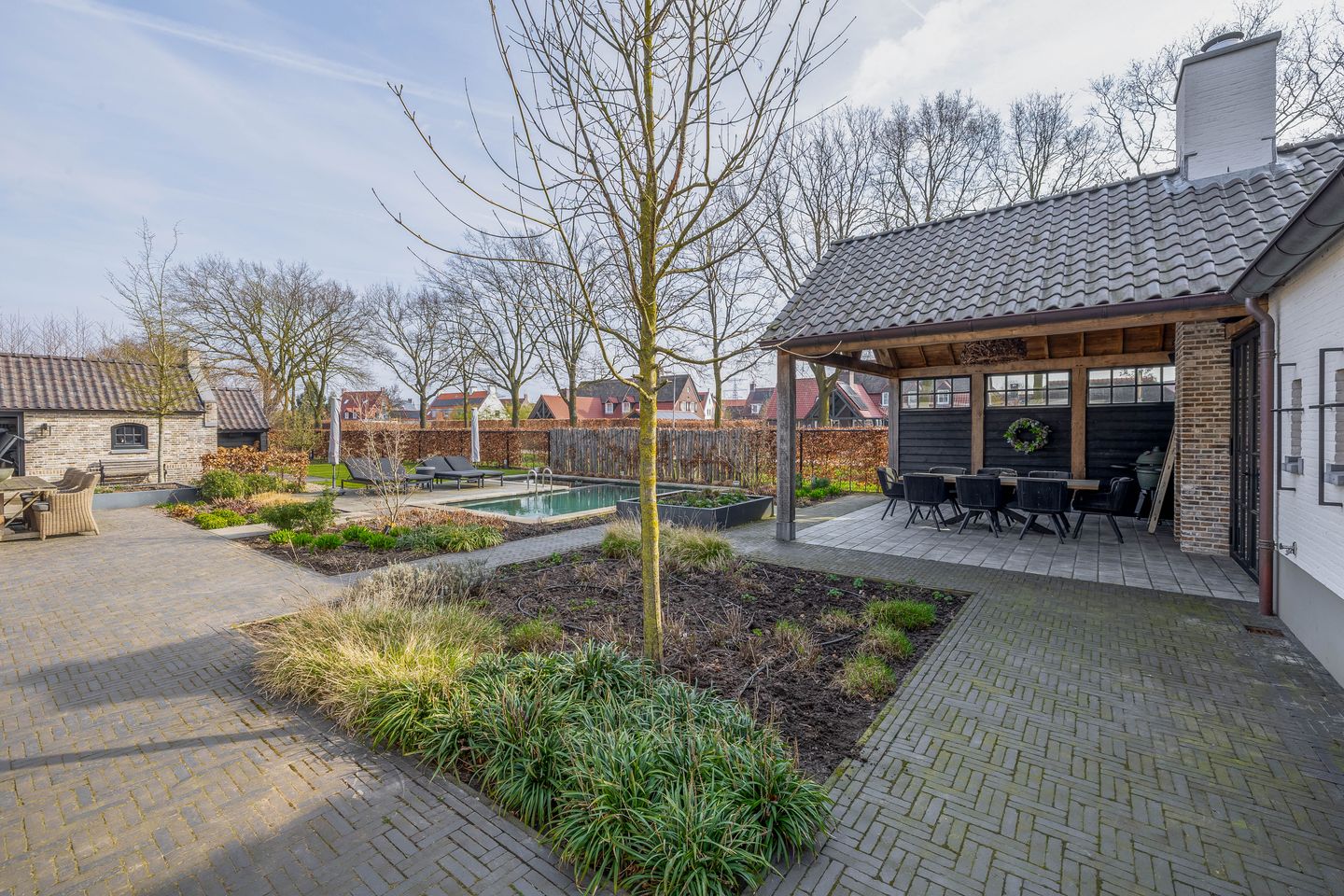 Luxury Villa-Style Farmhouse with Guest Accommodation and Swimming Pond in Helmond — 67