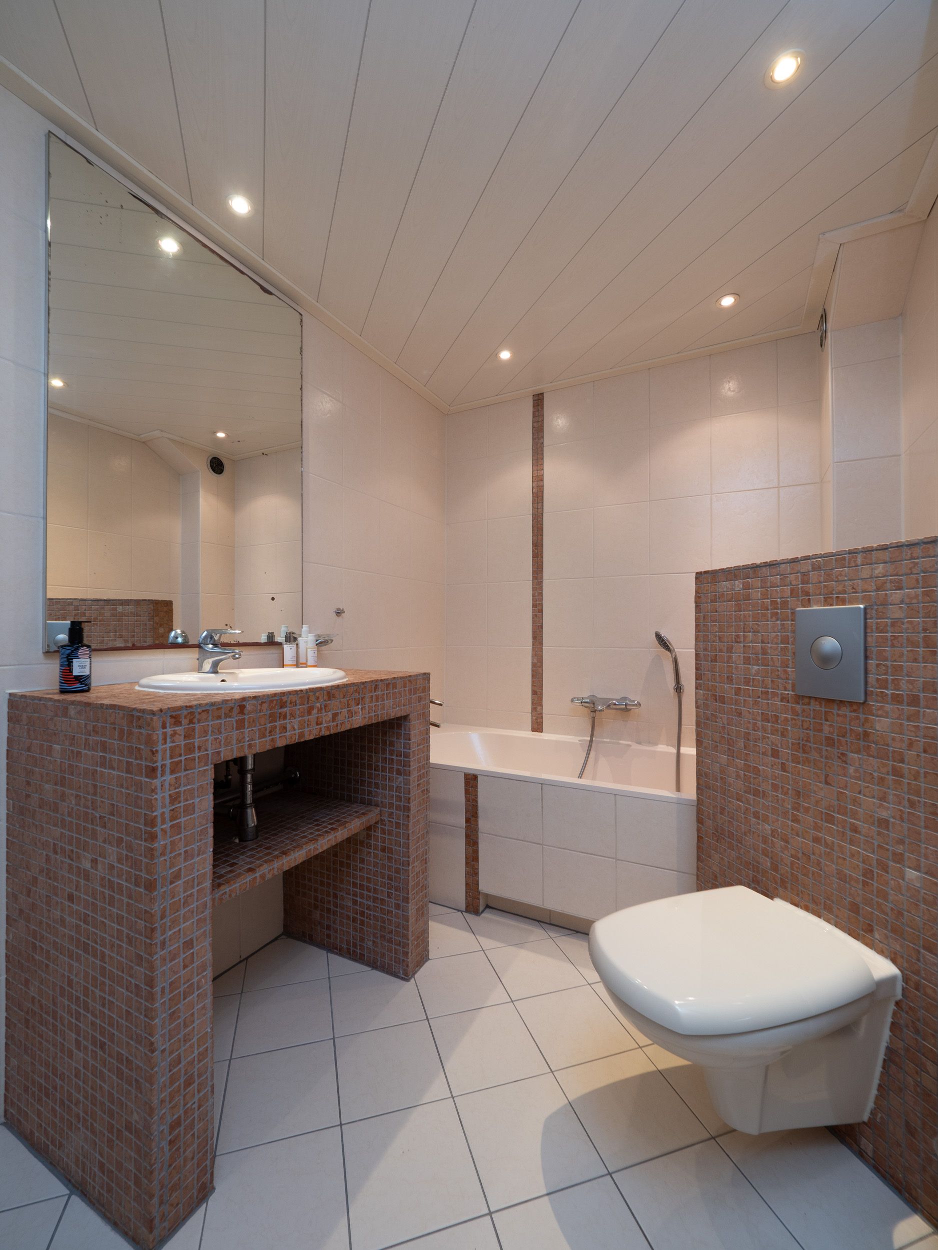 Photo 15 of Groeze 14