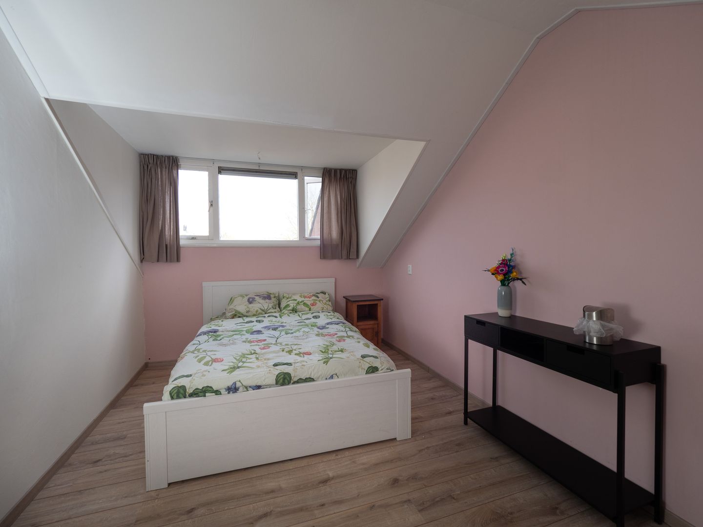 Photo 19 of Groeze 14