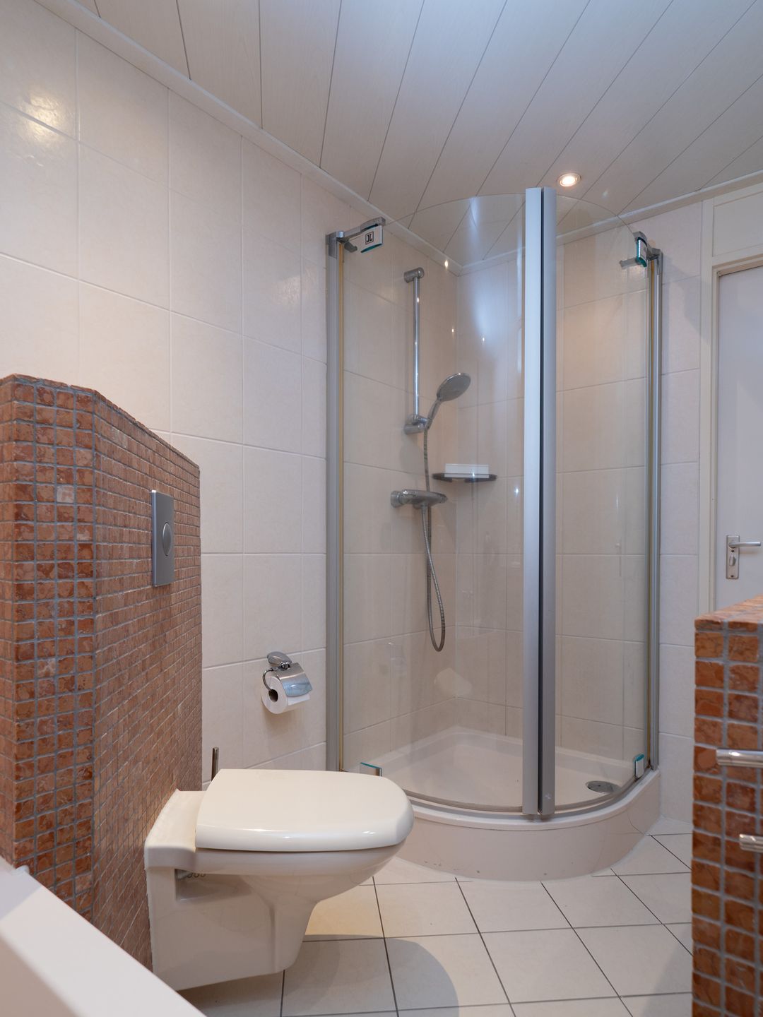 Photo 16 of Groeze 14