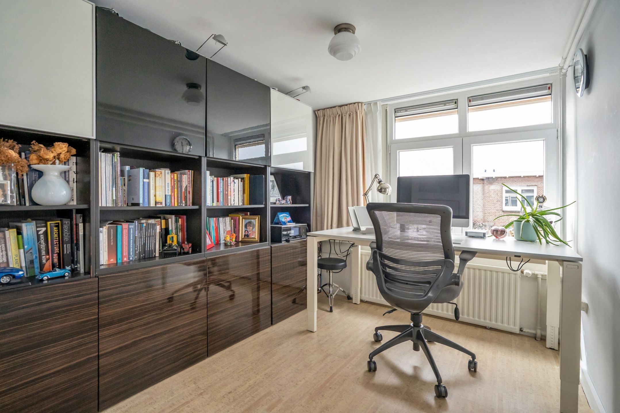 Foto 30 van Van de Spiegelstraat 39