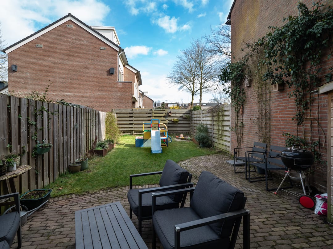 Photo 22 of Groeze 14