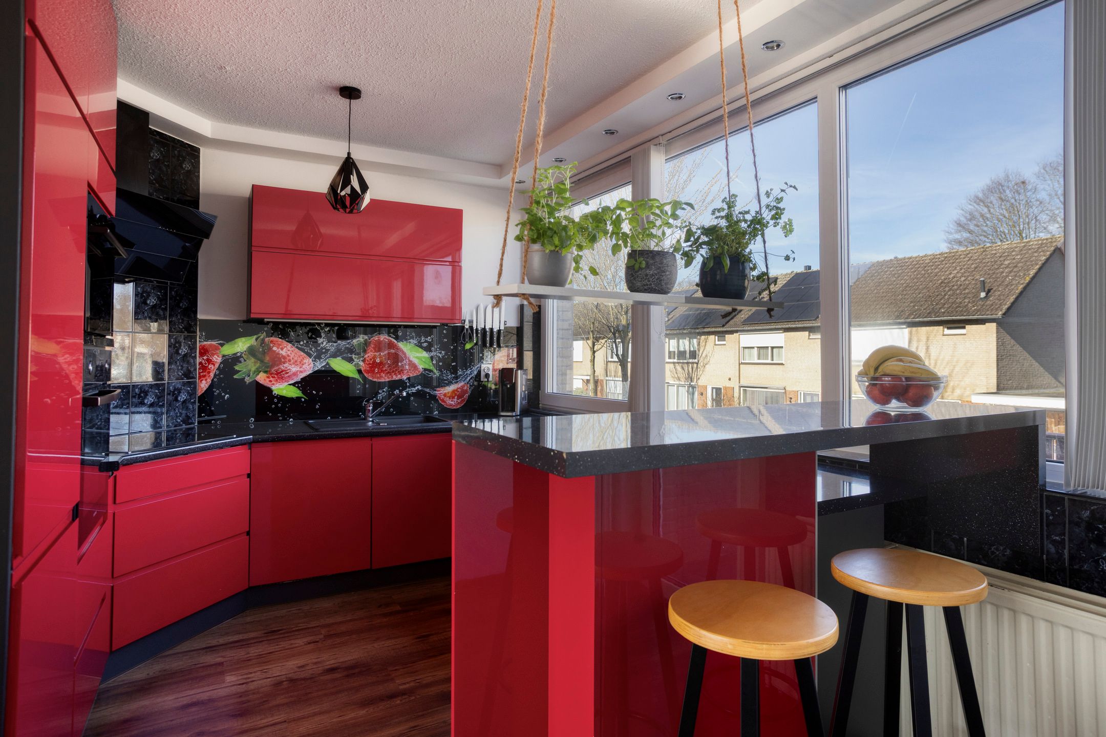 Foto 15 van Leliestraat 64