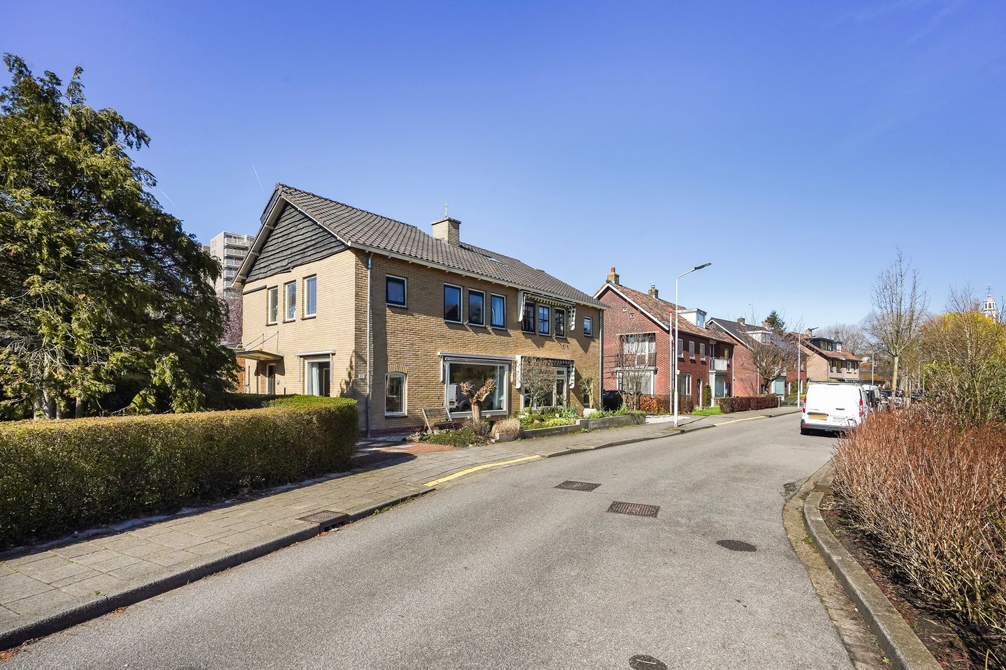 Completely Renovated Semi-Detached Home with Spacious Garden in Zoetermeer — 62
