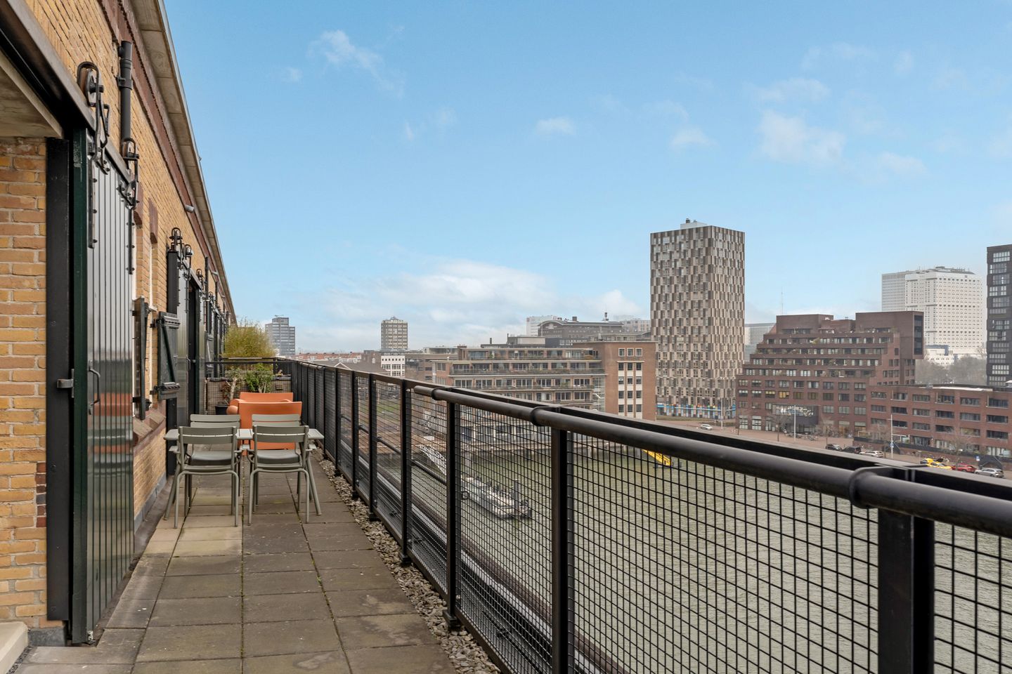 Foto 20 van Lloydstraat 188