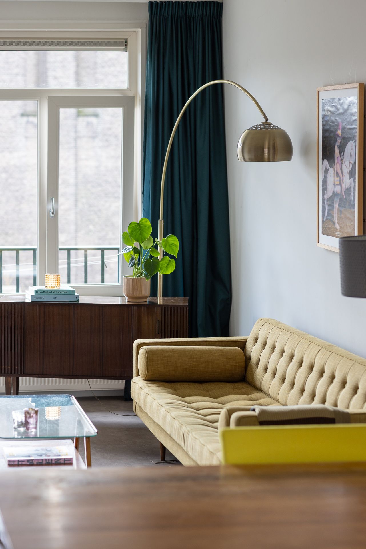 Photo 6 of Troelstrastraat 10-C