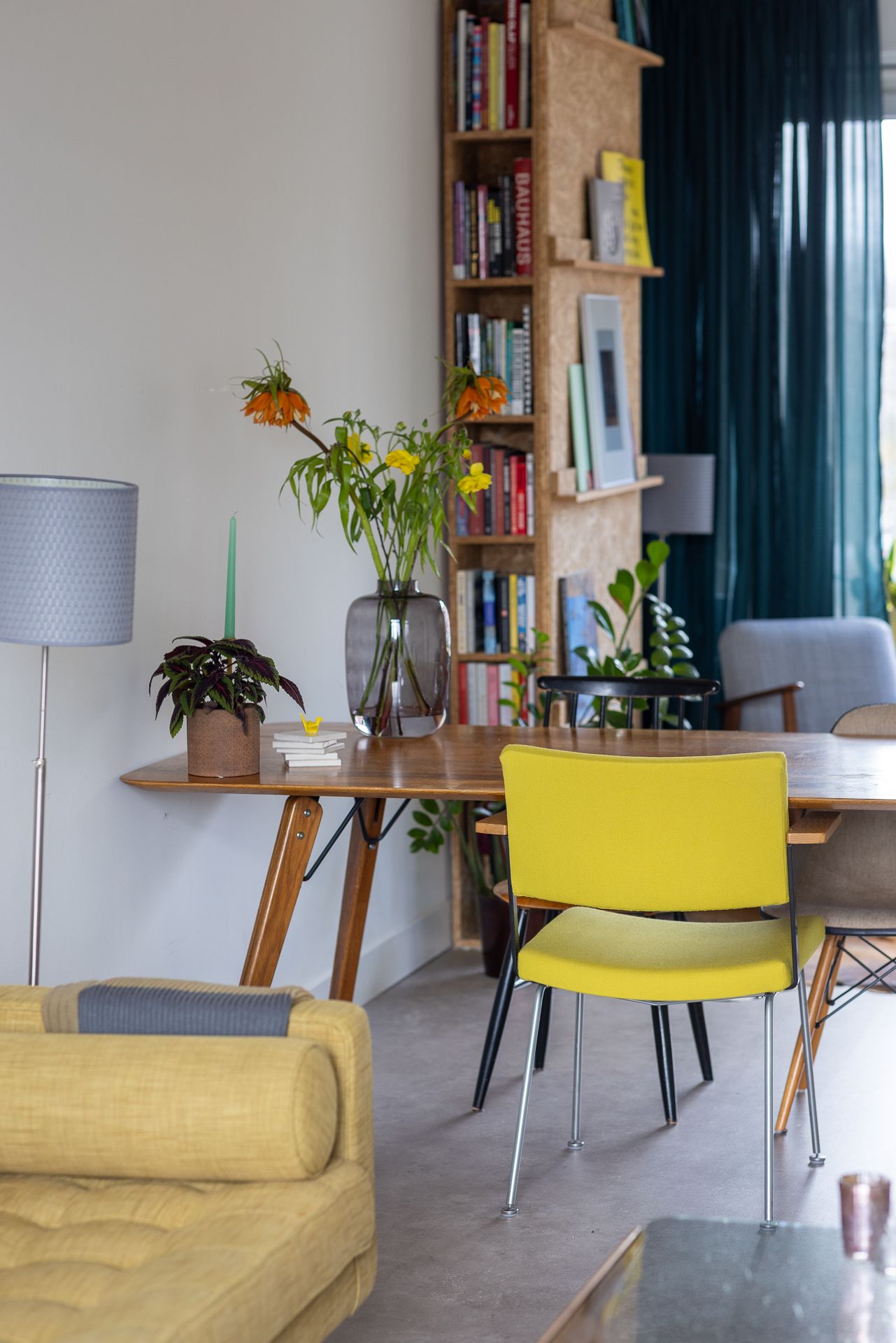 Photo 12 of Troelstrastraat 10-C