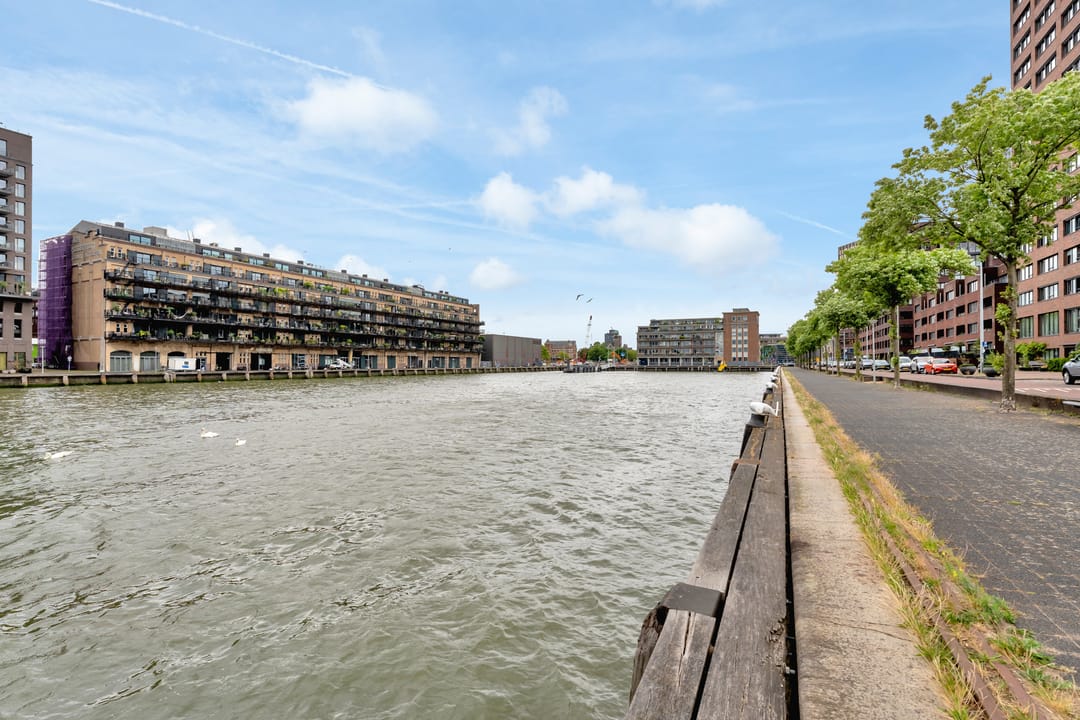 Foto 38 van Lloydstraat 188