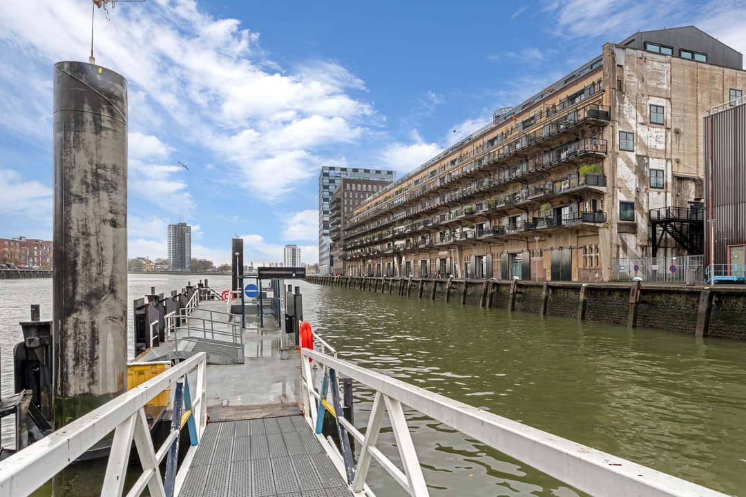 Foto 41 van Lloydstraat 188