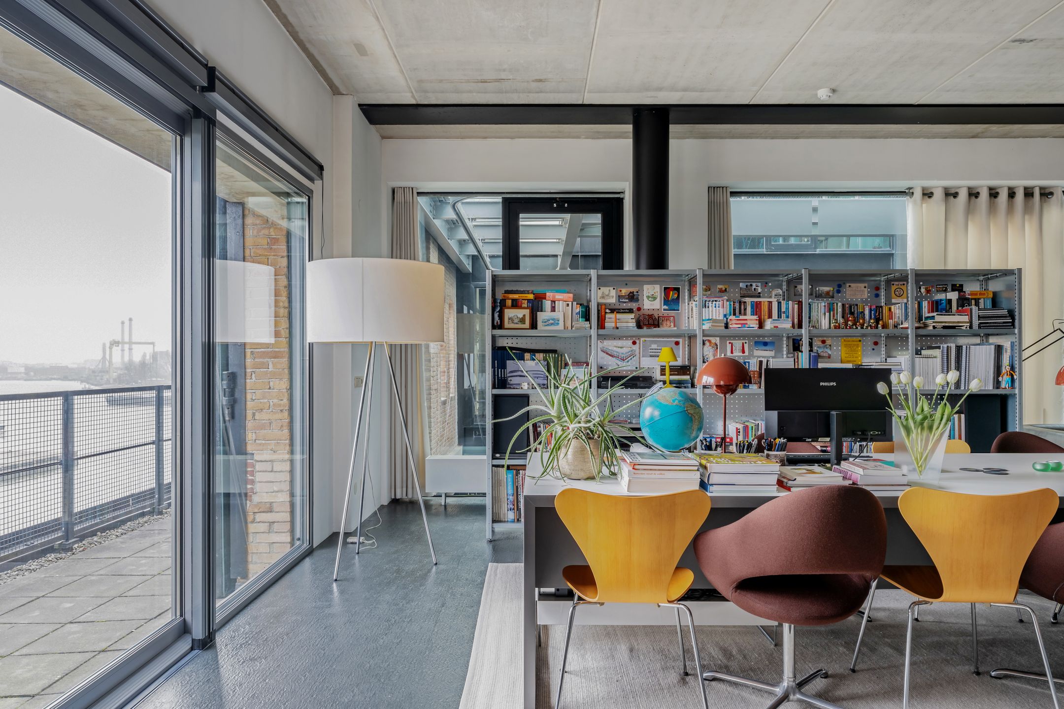 Foto 12 van Lloydstraat 188