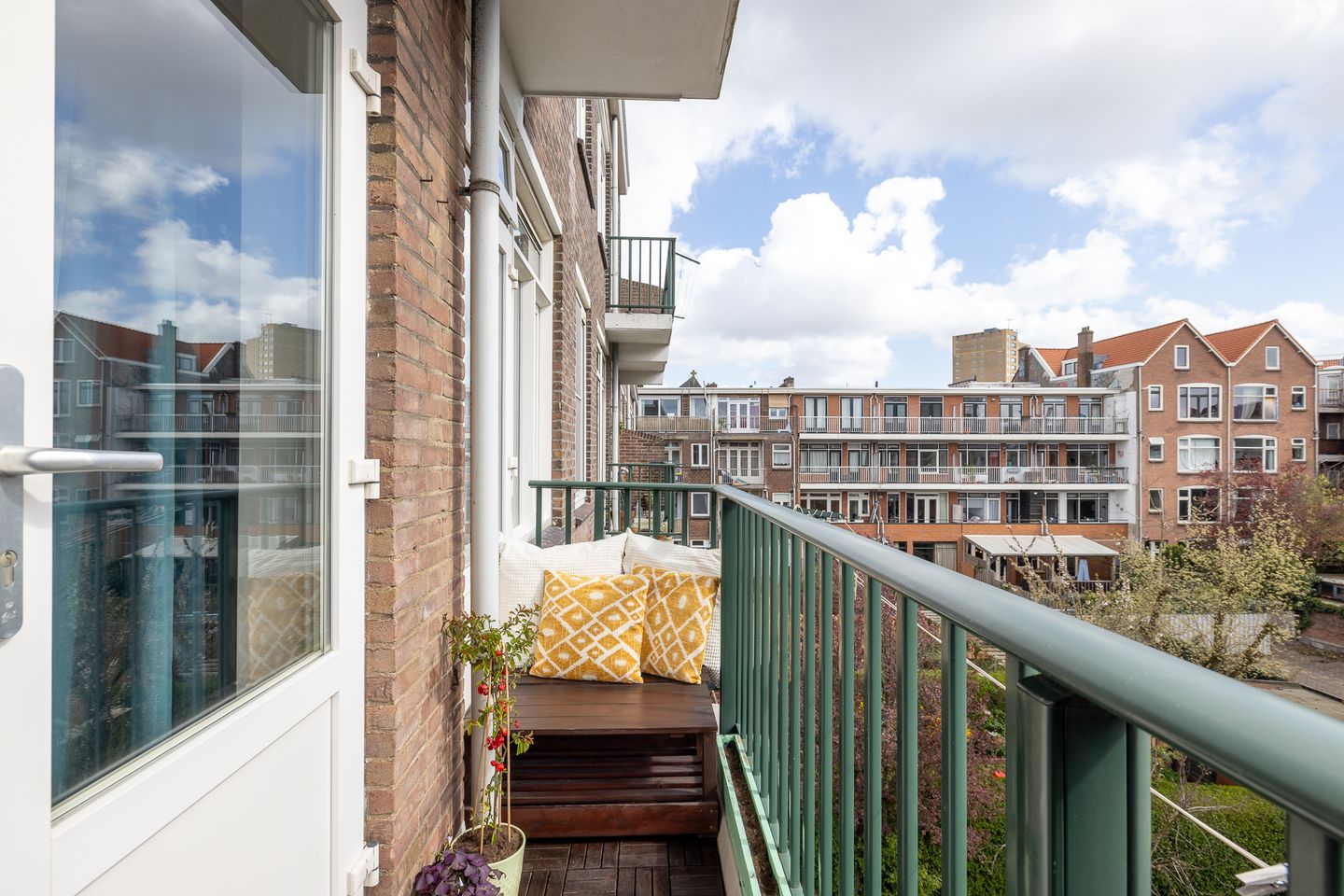 Photo 5 of Troelstrastraat 10-C