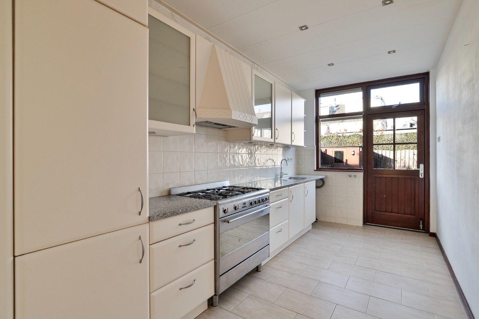 Foto 3 van Schoutstraat 9