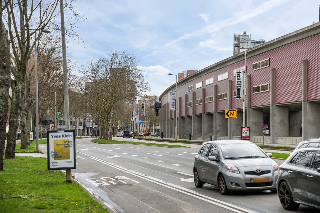 Spacious 1930s Ground Floor Apartment with Deep Garden in Rotterdam Oude Westen — 50