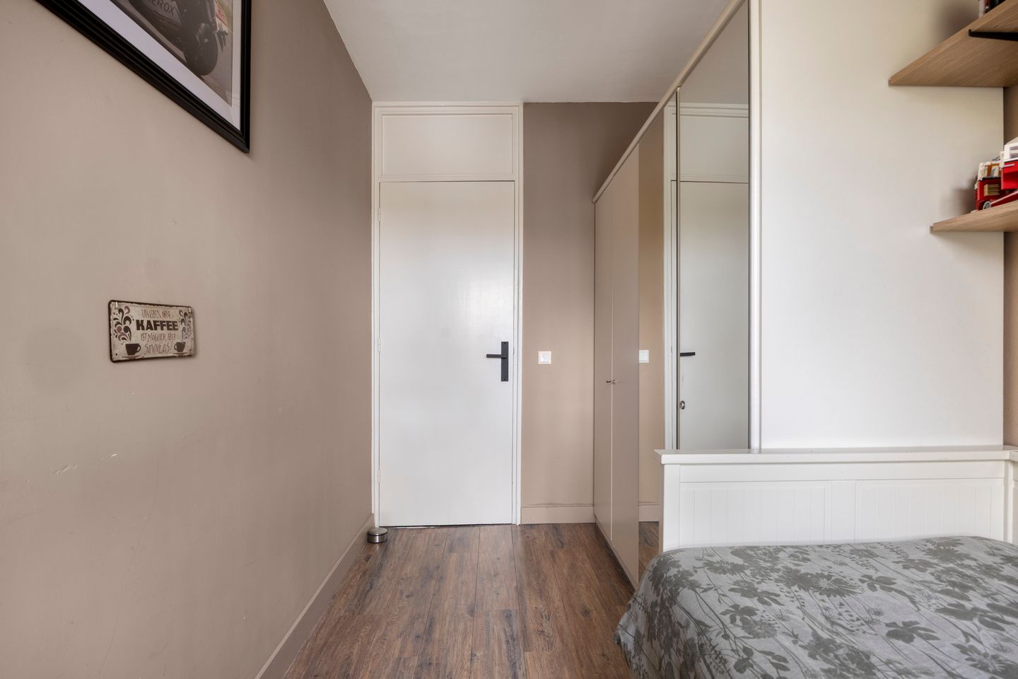 Foto 35 van Aert van Neslaan 326