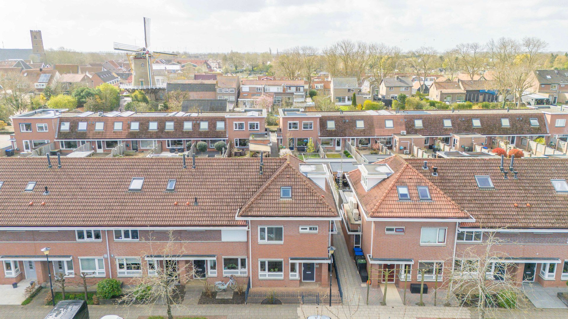 Foto 36 van Willem Bilderdijkstraat 18