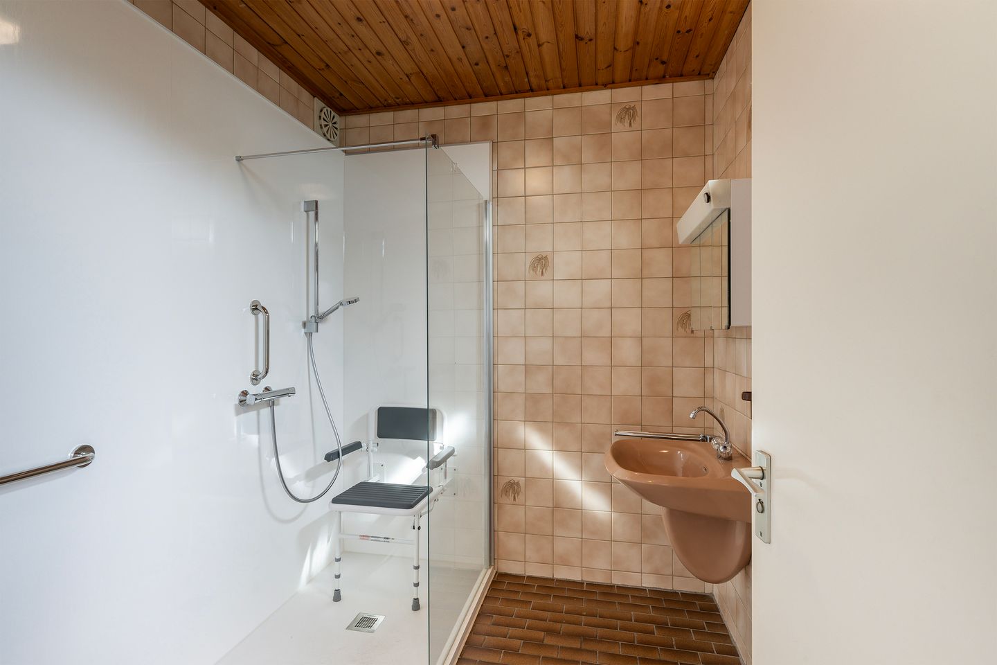 Photo 14 of Haagweg 59